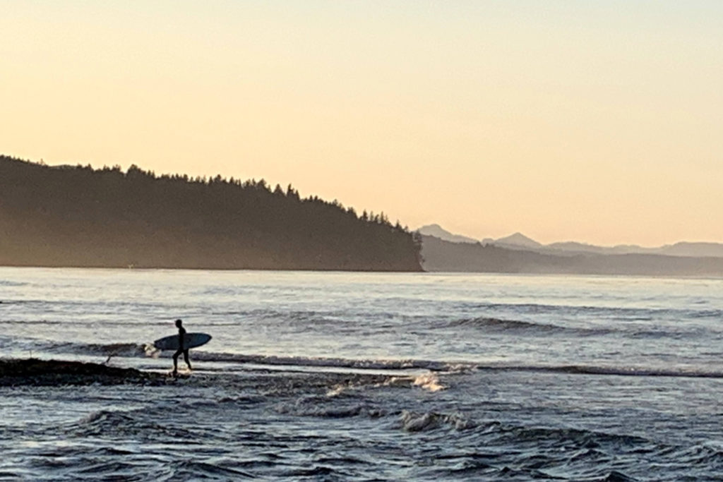 10 beaches on the olympic peninsula - Lyre River Conservation Area surfing