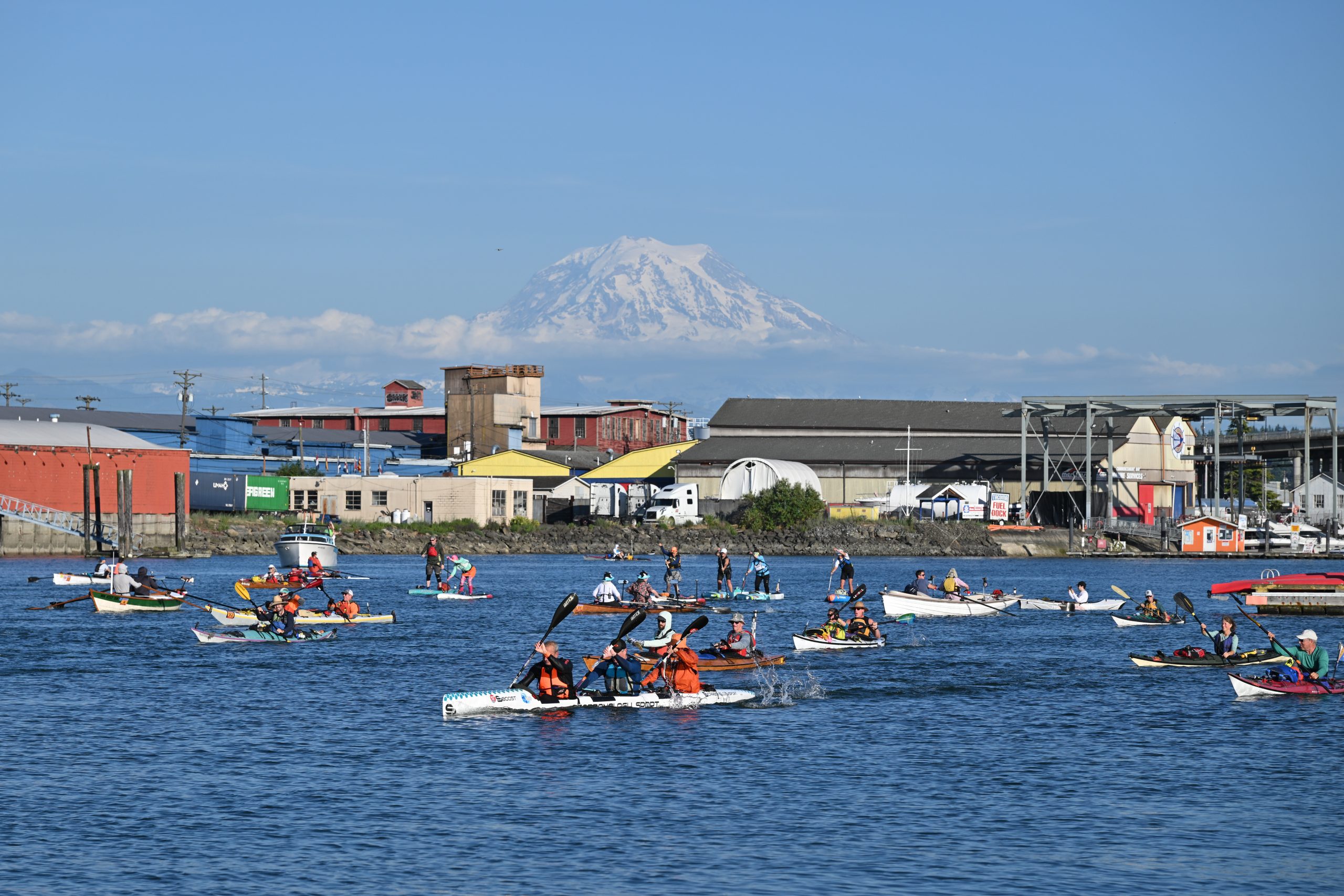 Seventy48 boat race racers on the water in their boats