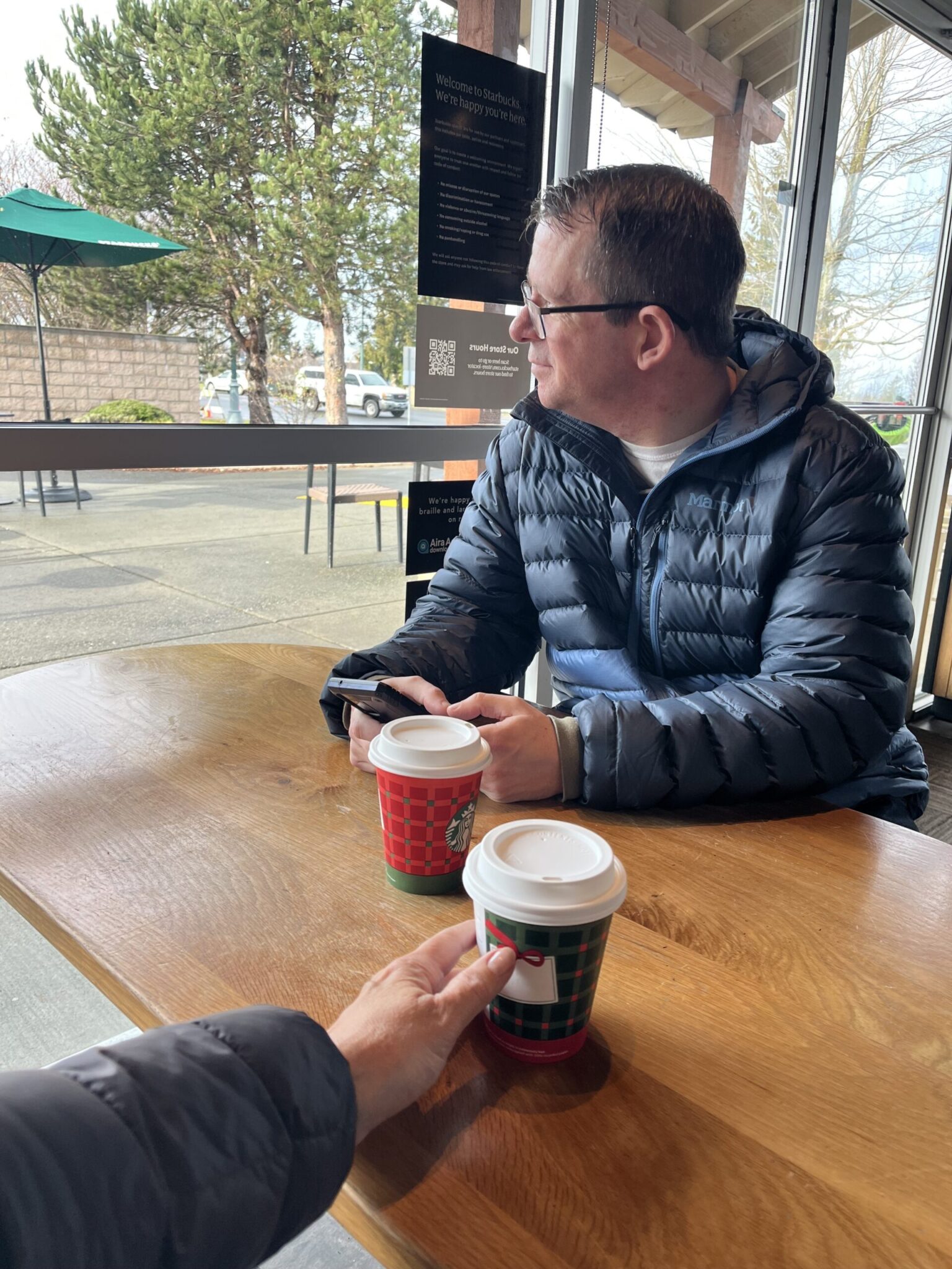 Photo of a people enjoying drinks at Starbucks in Sequim, WA