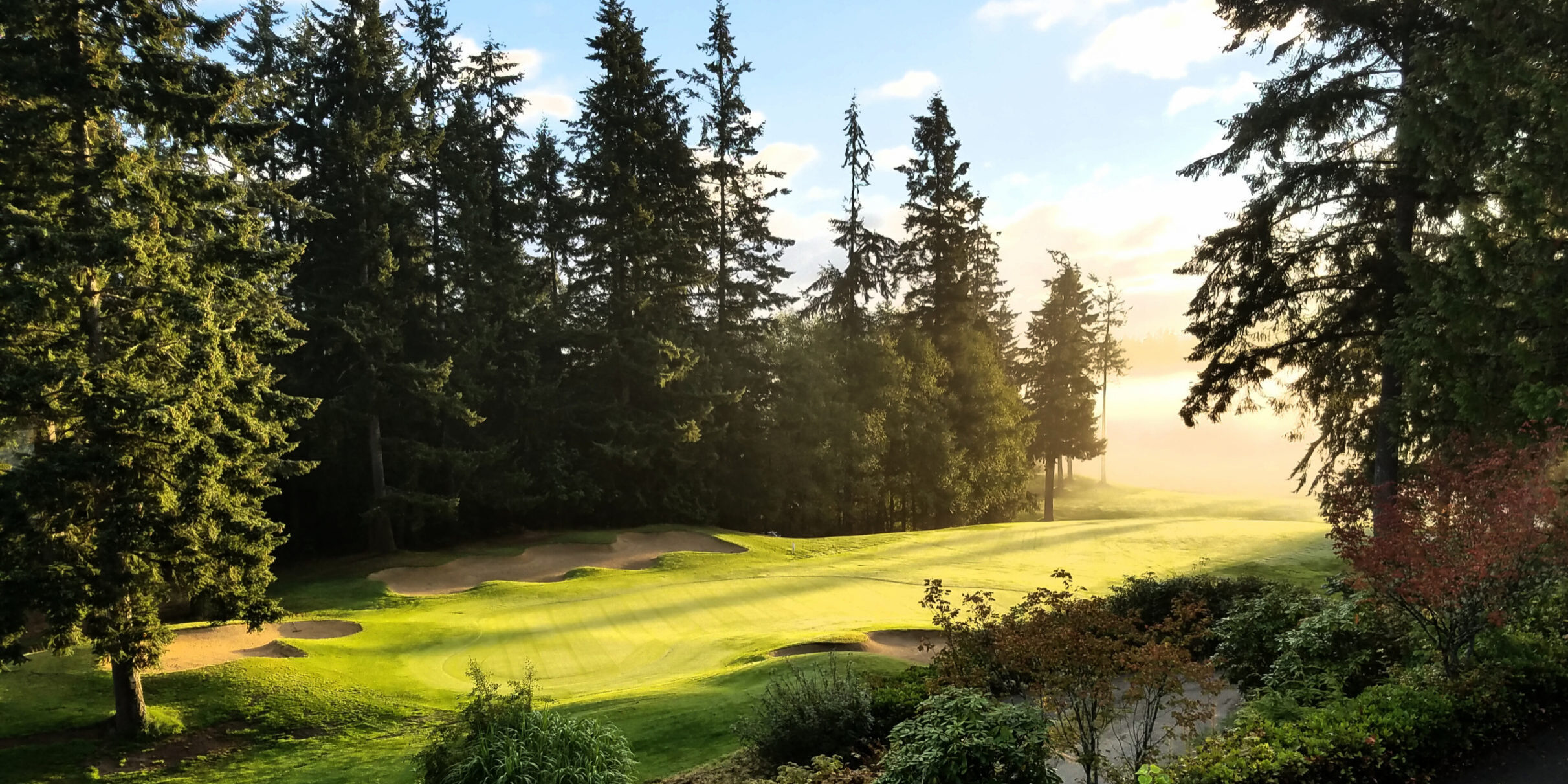 photo of the 9th hole at the Resort at Port Ludlow Golf Course